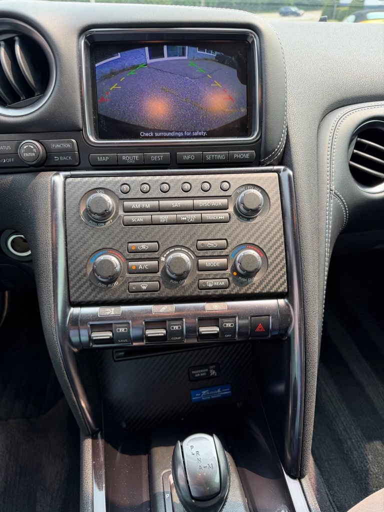 Used 2014 Nissan GT-R Track Edition AWD/4WD image 14