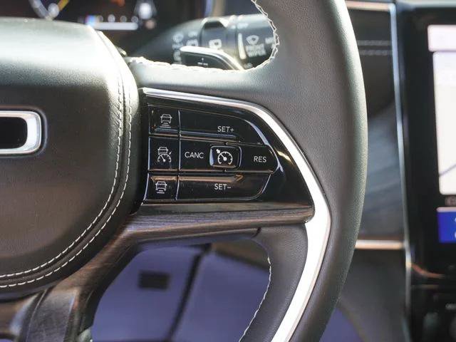 Certified 2023 Jeep Grand Cherokee L Overland w/ Luxury Tech Group IV AWD/4WD image 29