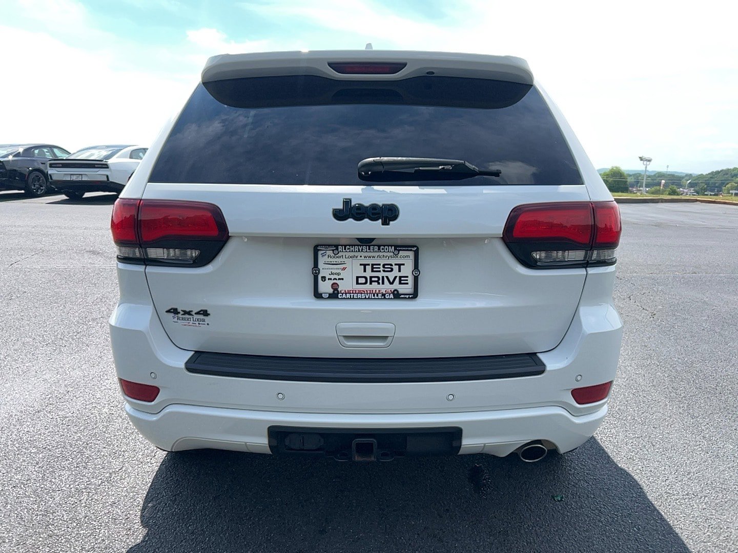 Used 2022 Jeep Grand Cherokee Laredo X AWD/4WD image 6