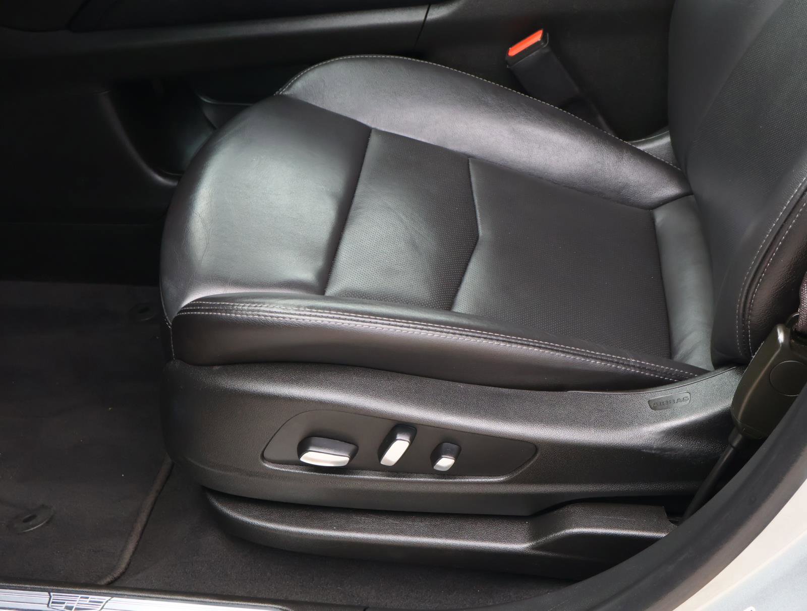 Certified 2024 Cadillac XT5 Premium Luxury image 20