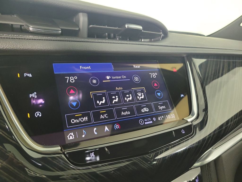 Certified 2024 Cadillac XT6 Premium Luxury w/ Technology Package image 27