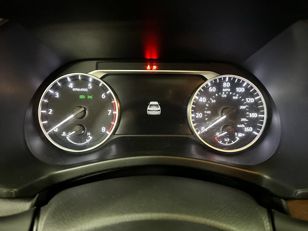 Used 2024 Nissan Sentra SV FWD image 31