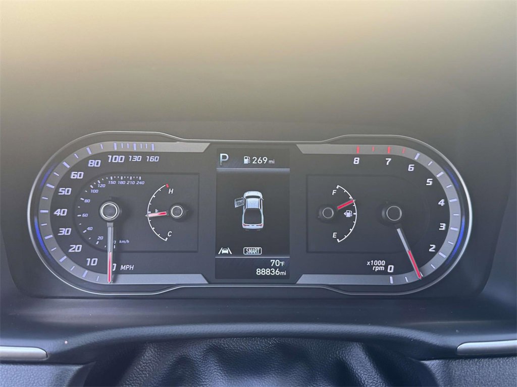 Used 2023 Hyundai Santa Cruz SE image 24