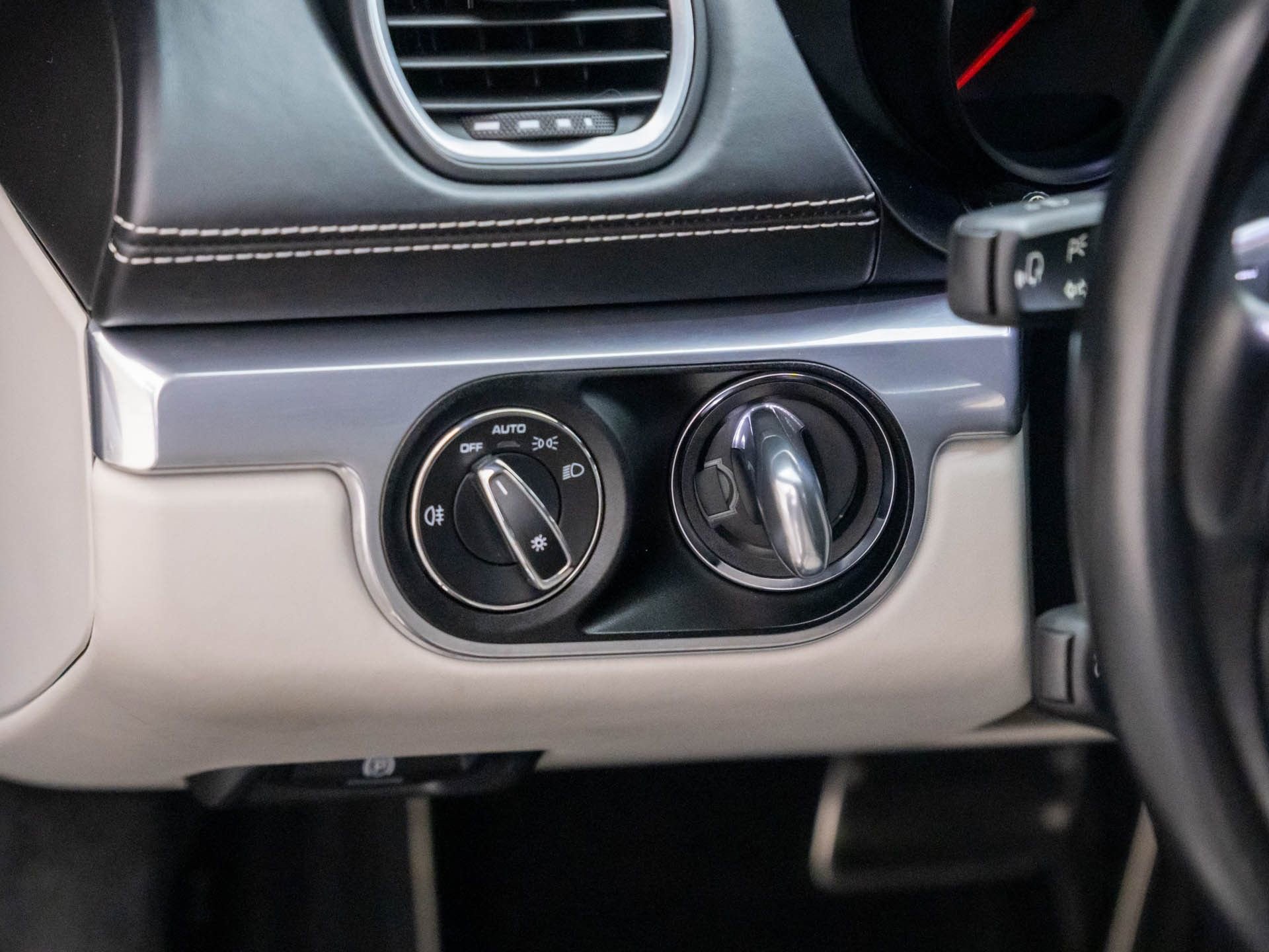 Certified 2019 Porsche 718 Boxster GTS image 17