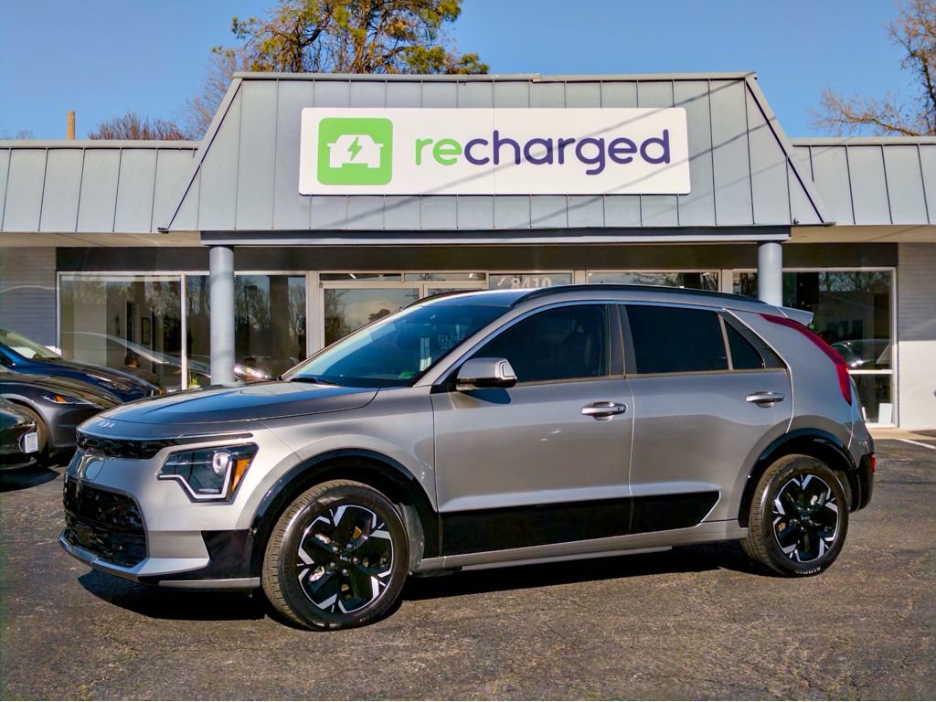 Used 2023 Kia Niro Wind image 1