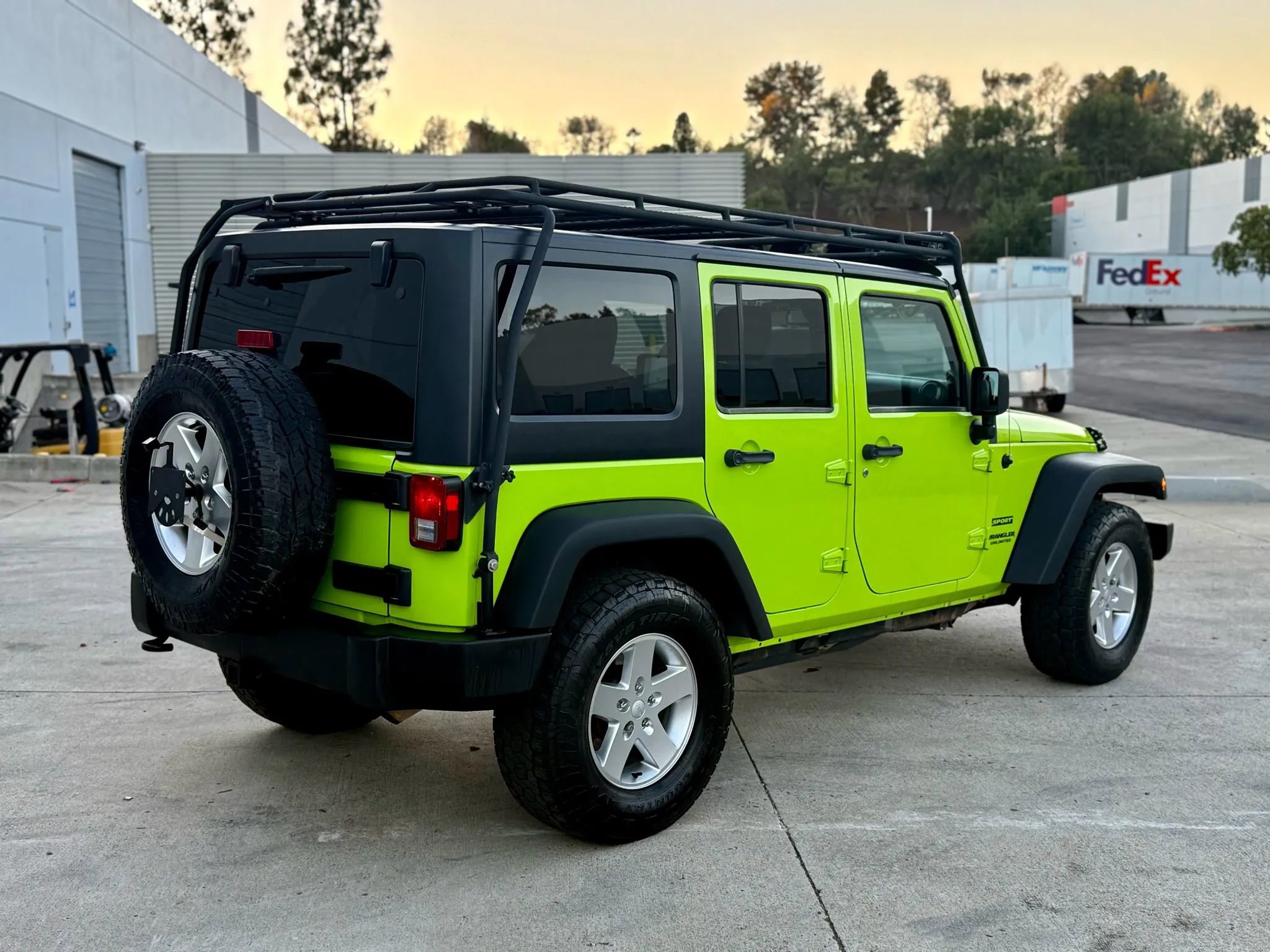 Used 2013 Jeep Wrangler Unlimited Sport AWD/4WD image 9