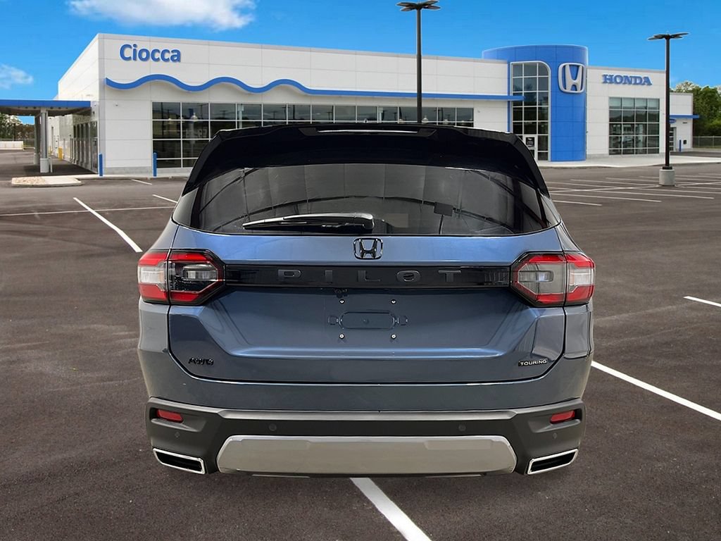 New 2026 Honda Pilot Touring image 4