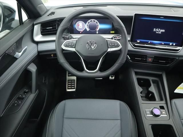 New 2026 Volkswagen Tiguan SE R-Line image 10