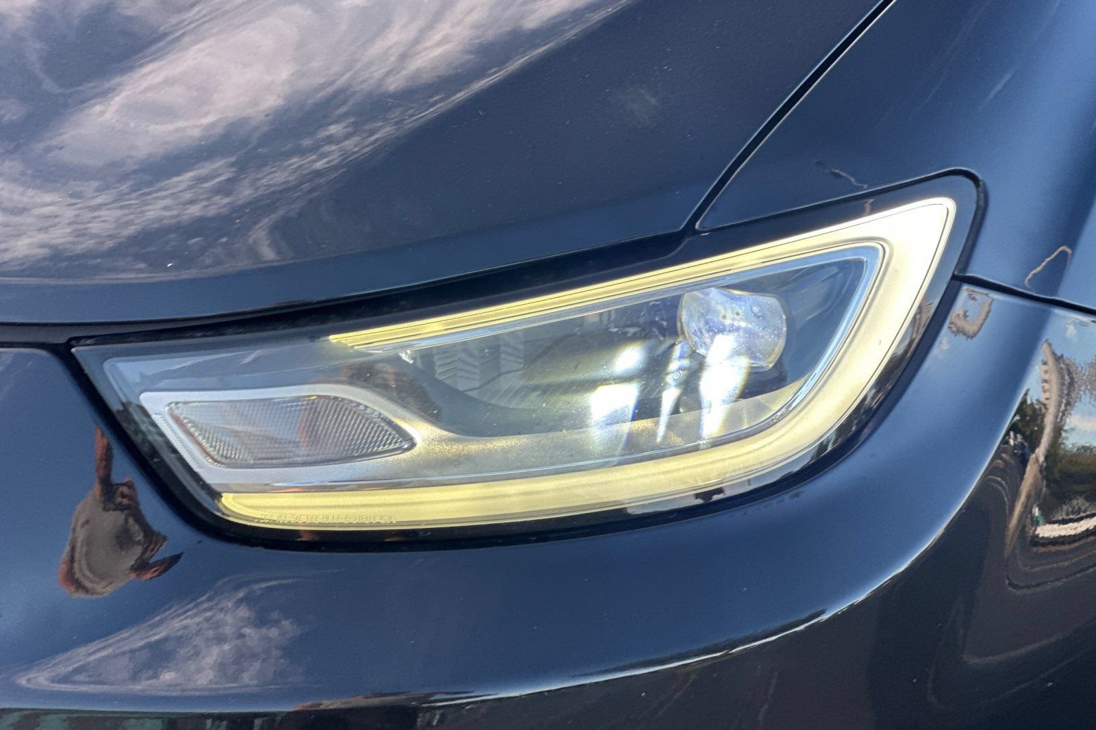 Used 2023 Chrysler Pacifica Touring-L FWD image 49