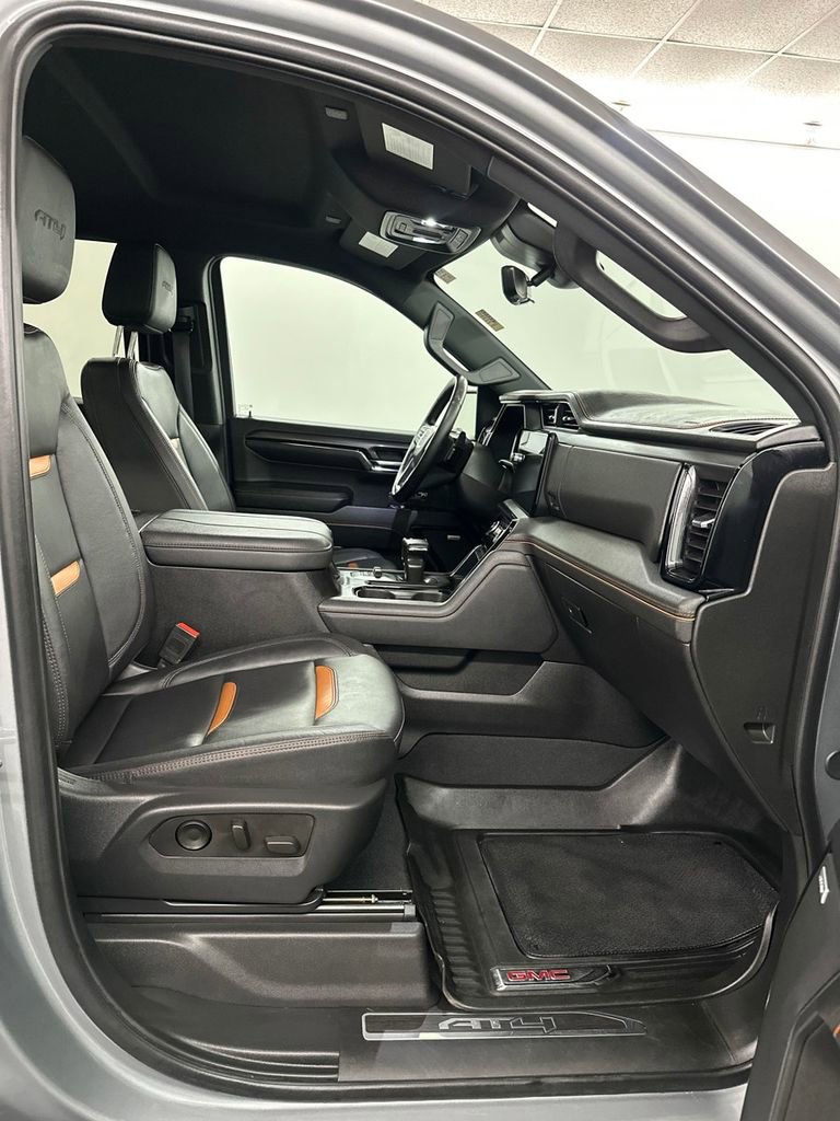 Used 2024 GMC Sierra 1500 AT4 w/ Technology Package image 46
