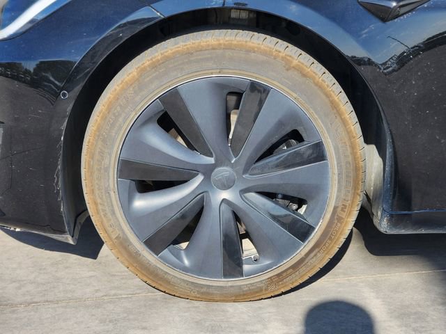 Used 2022 Tesla Model S image 10