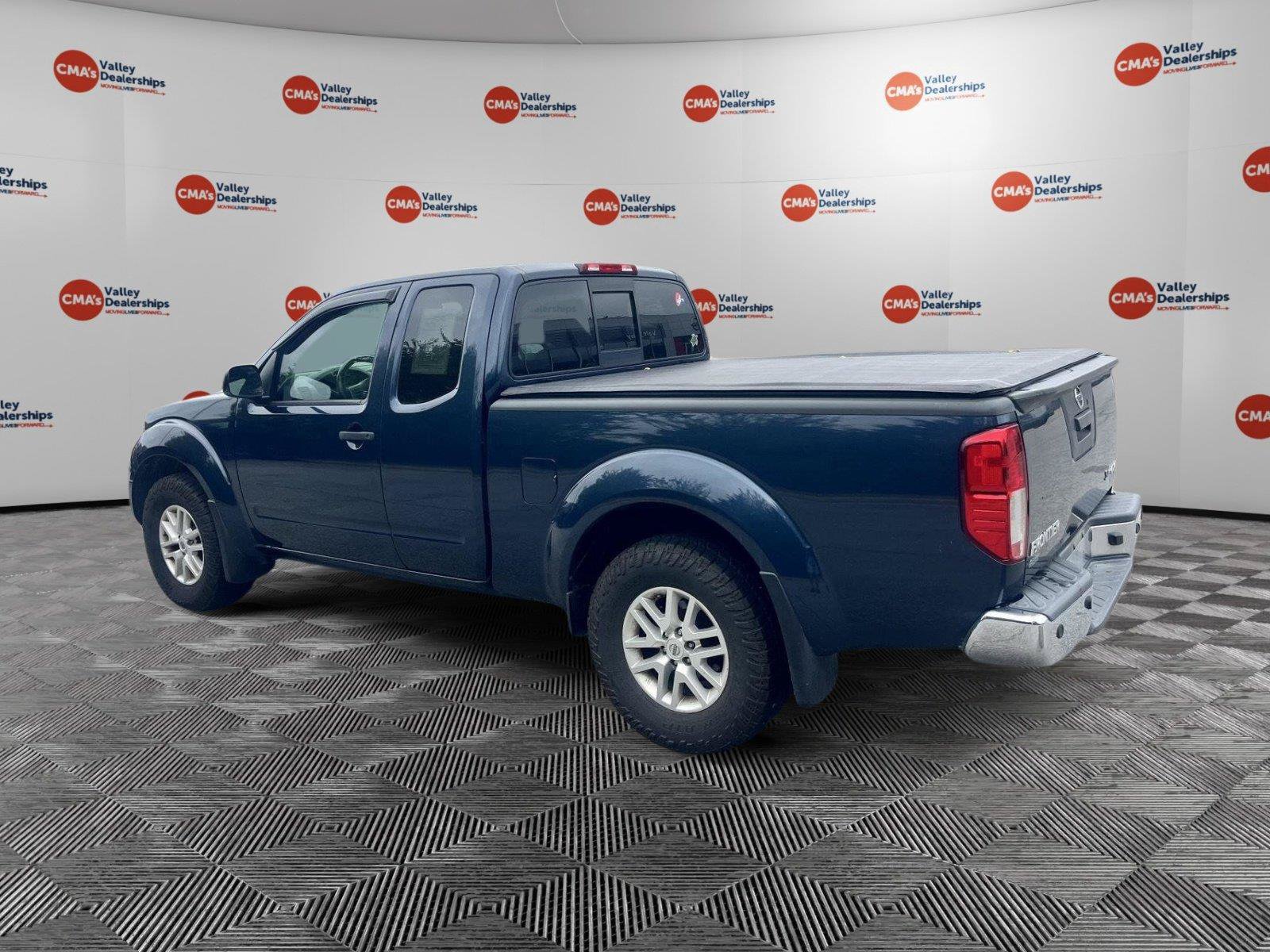 Used 2019 Nissan Frontier SV w/ Value Truck Package AWD/4WD image 2