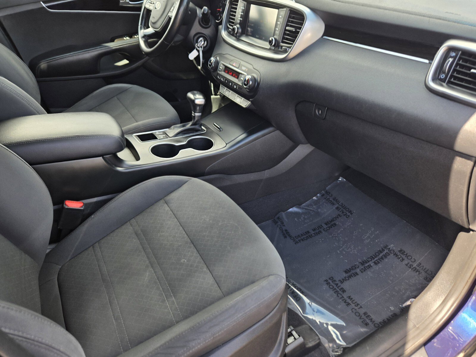 Used 2019 Kia Sorento S image 12
