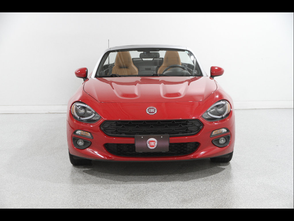 Used 2019 FIAT 124 Spider Lusso w/ Convenience Group RWD image 3