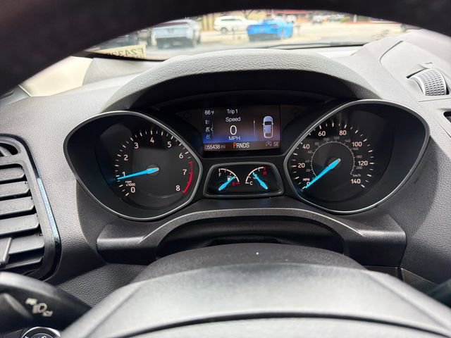 Used 2019 Ford Escape Titanium AWD/4WD image 17