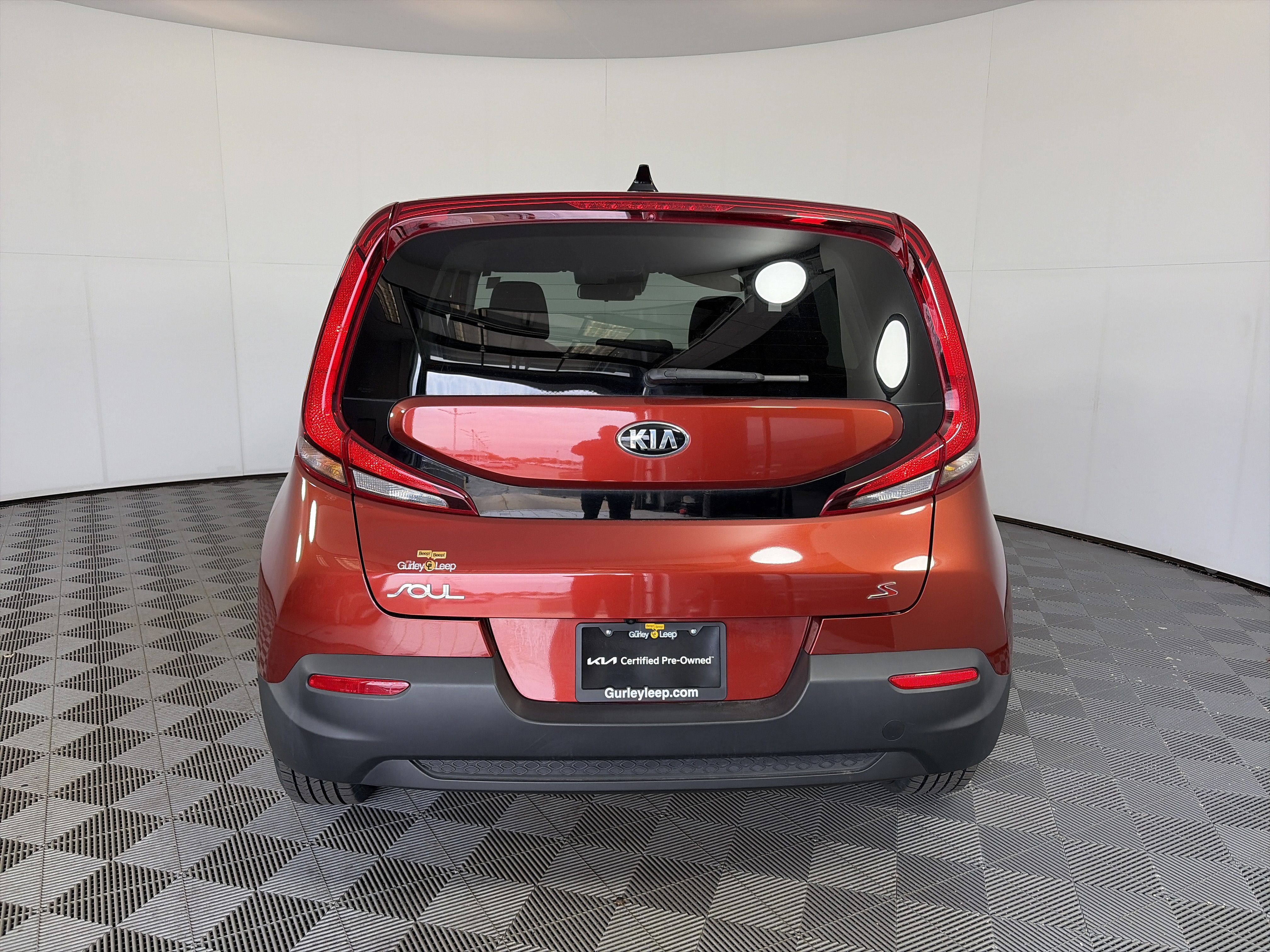Used 2020 Kia Soul S FWD image 9