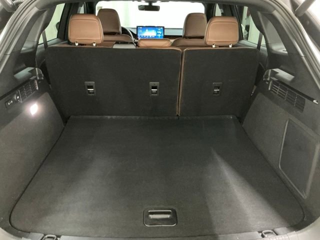 Used 2022 Lincoln Nautilus Reserve w/ Equipment Group 201A image 16