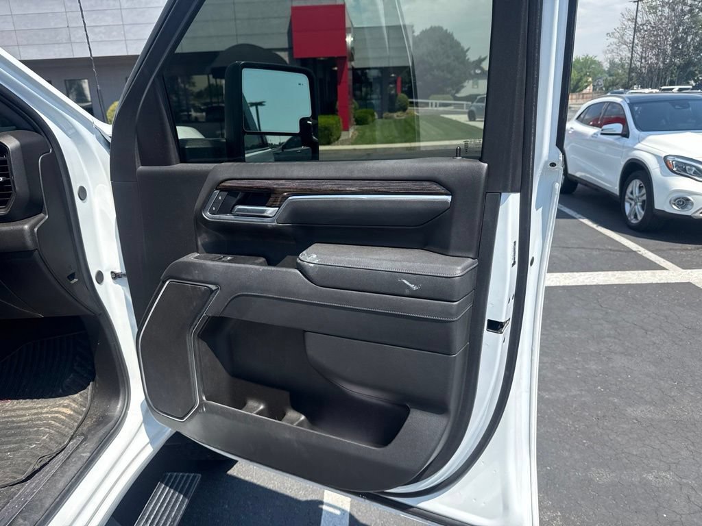 Used 2025 GMC Sierra 2500 SLE w/ SLE Value Package; AWD/4WD image 28