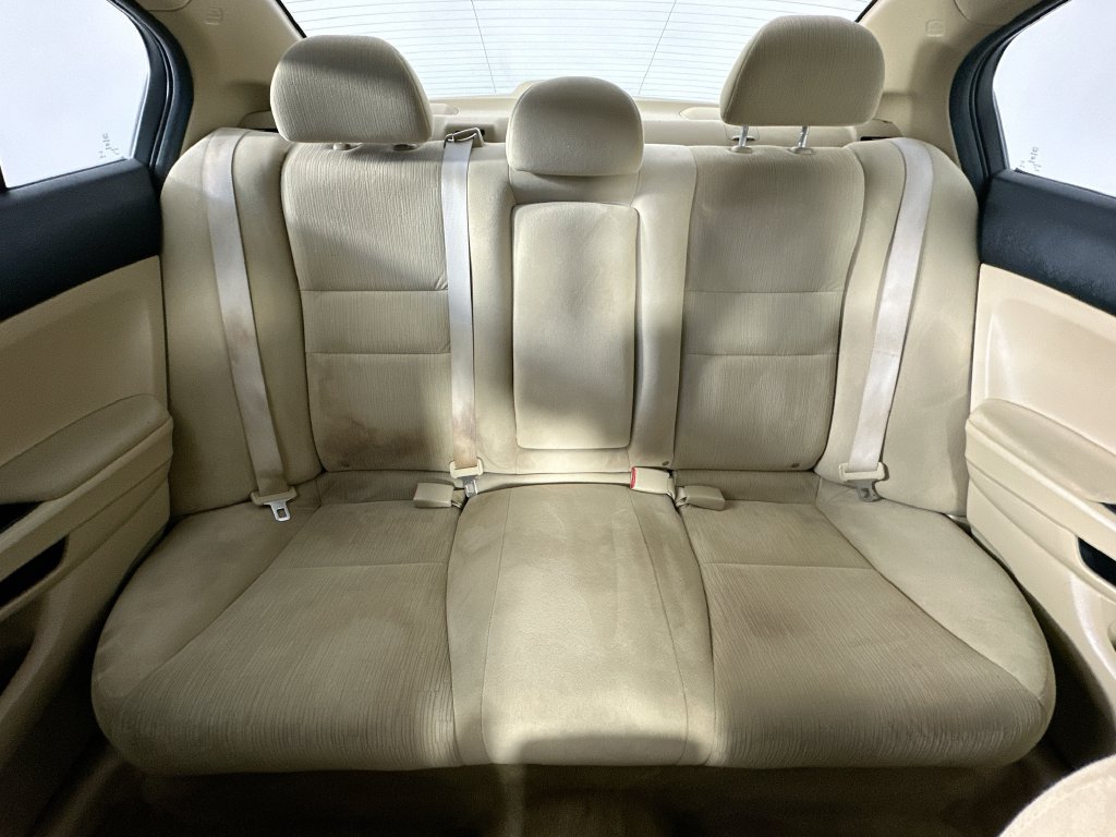 Used 2011 Honda Accord LX-P image 13