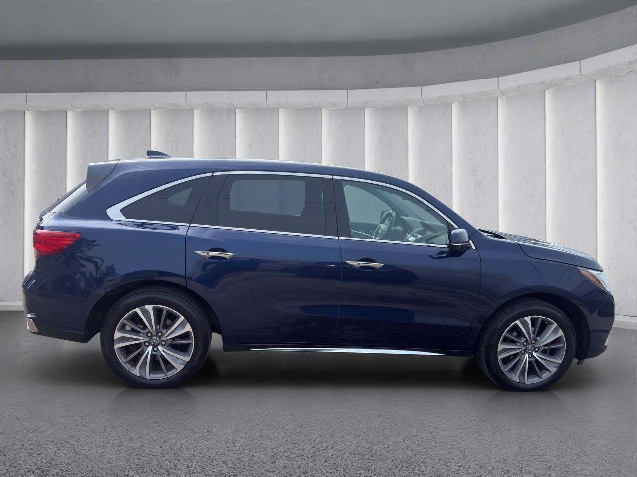 Used 2018 Acura MDX w/ Technology Package AWD/4WD image 7