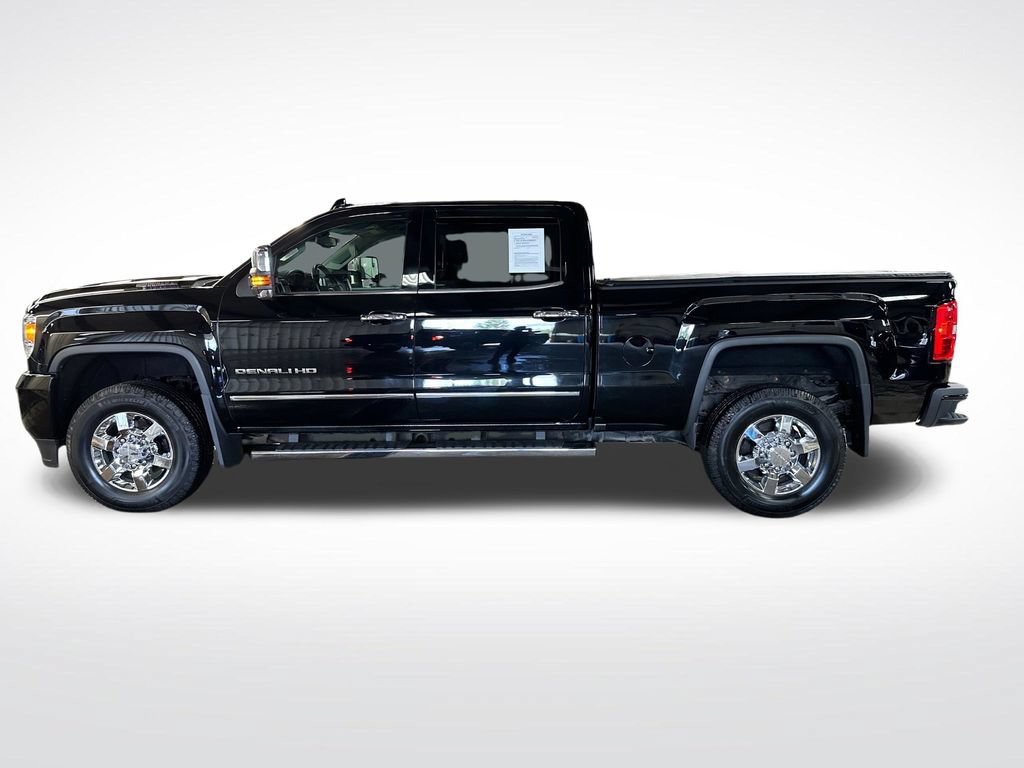 Used 2017 GMC Sierra 3500 Denali w/ Duramax Plus Package AWD/4WD video 2