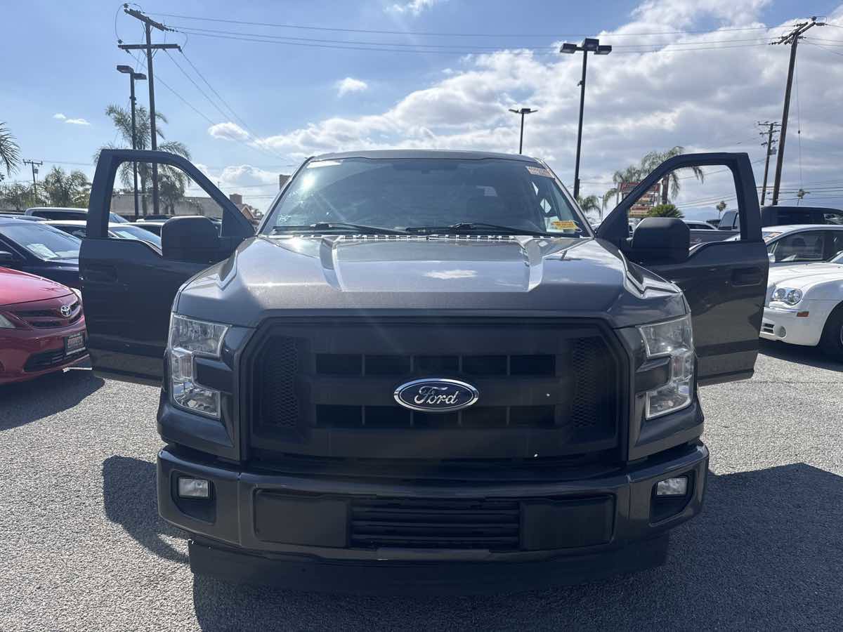 Used 2017 Ford F150 XL w/ Equipment Group 101A Mid RWD image 2