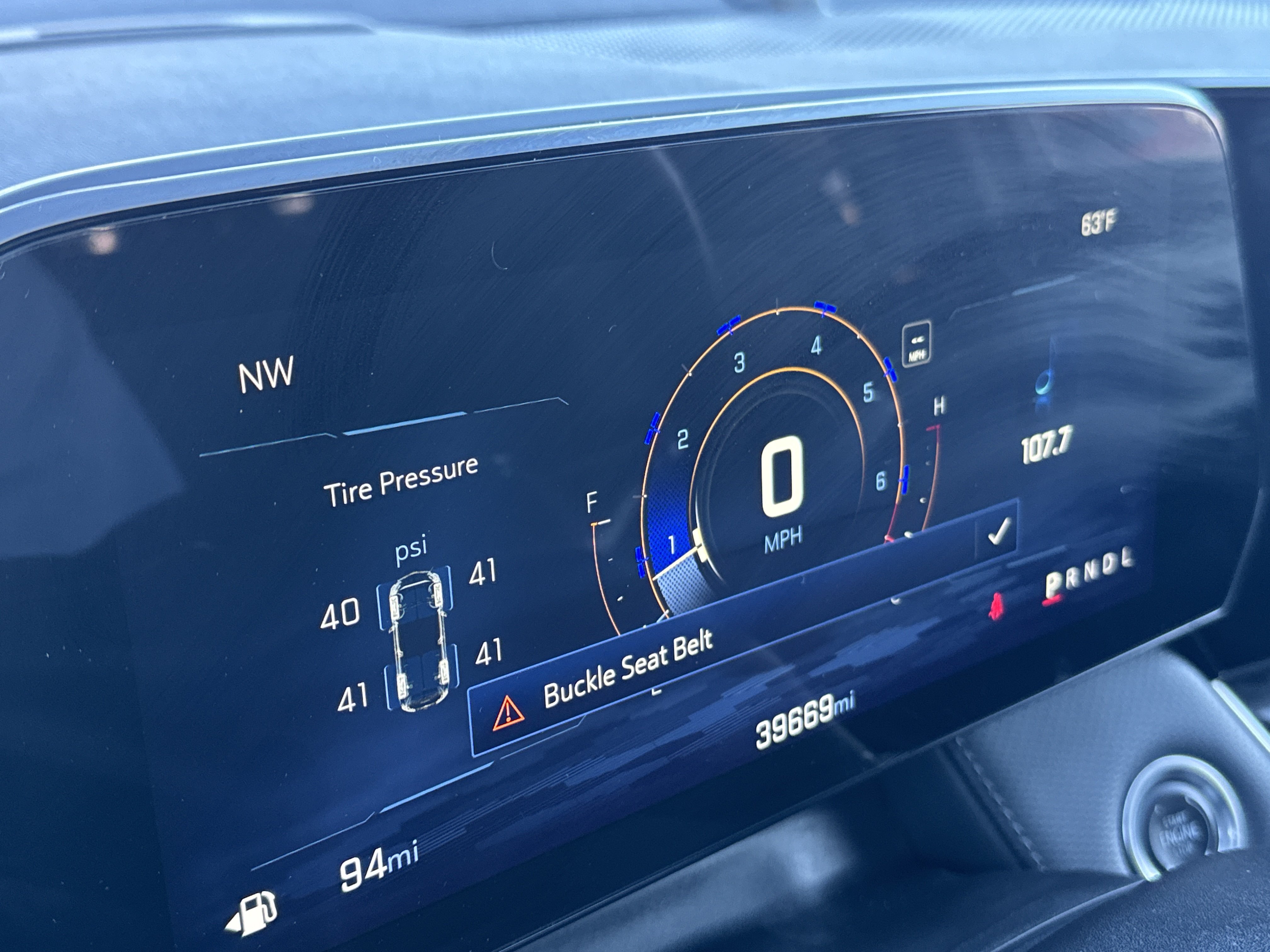 Used 2025 Chevrolet Equinox LT FWD image 33