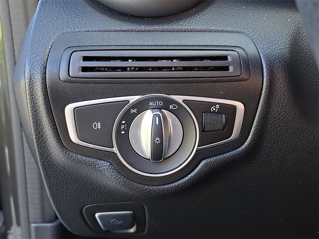 Used 2020 Mercedes-Benz C 300 Cabriolet image 21