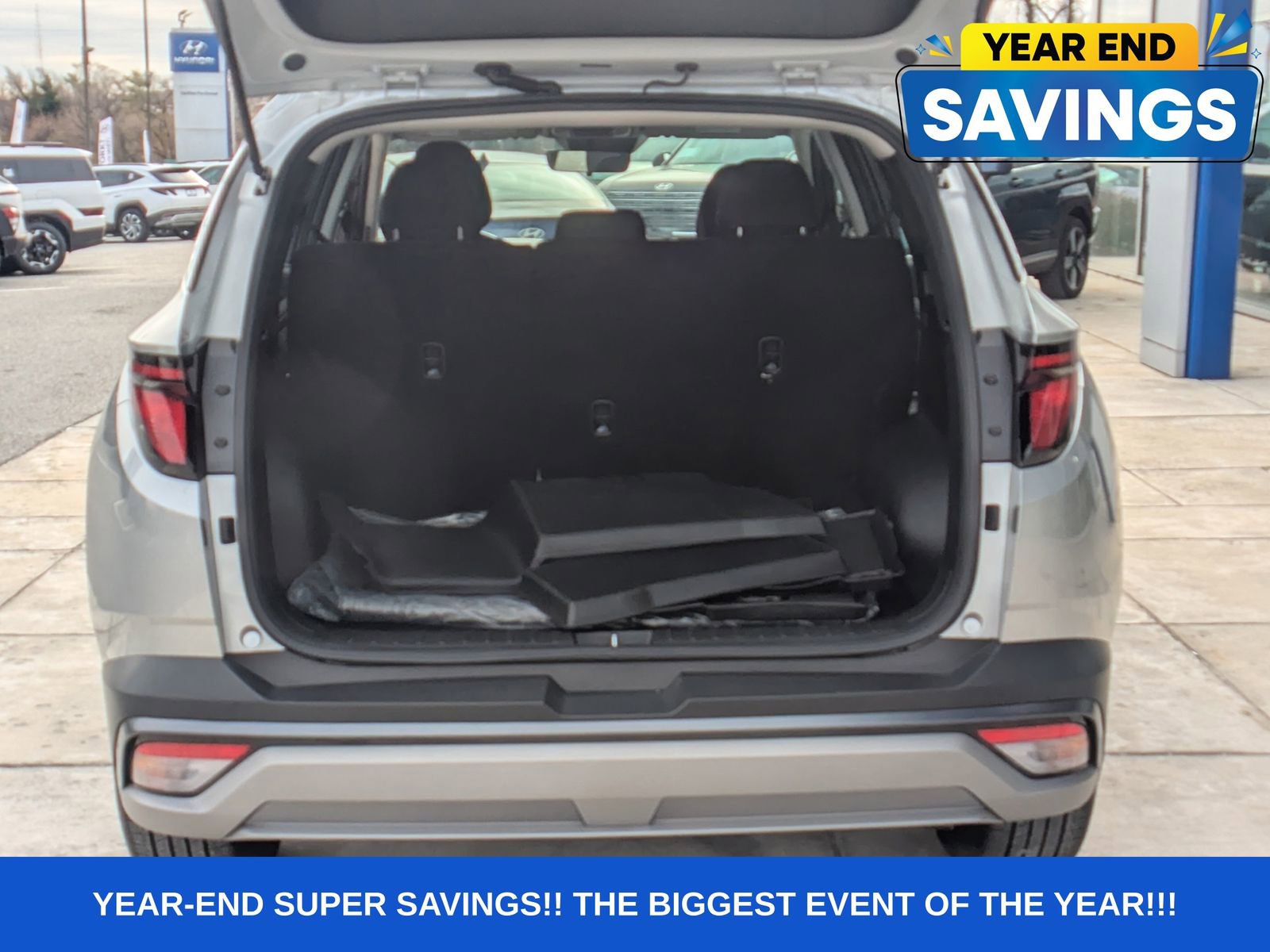 Used 2025 Hyundai Tucson SE image 10