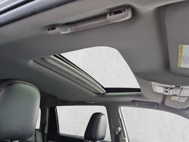 Used 2019 Toyota Highlander XLE FWD image 15