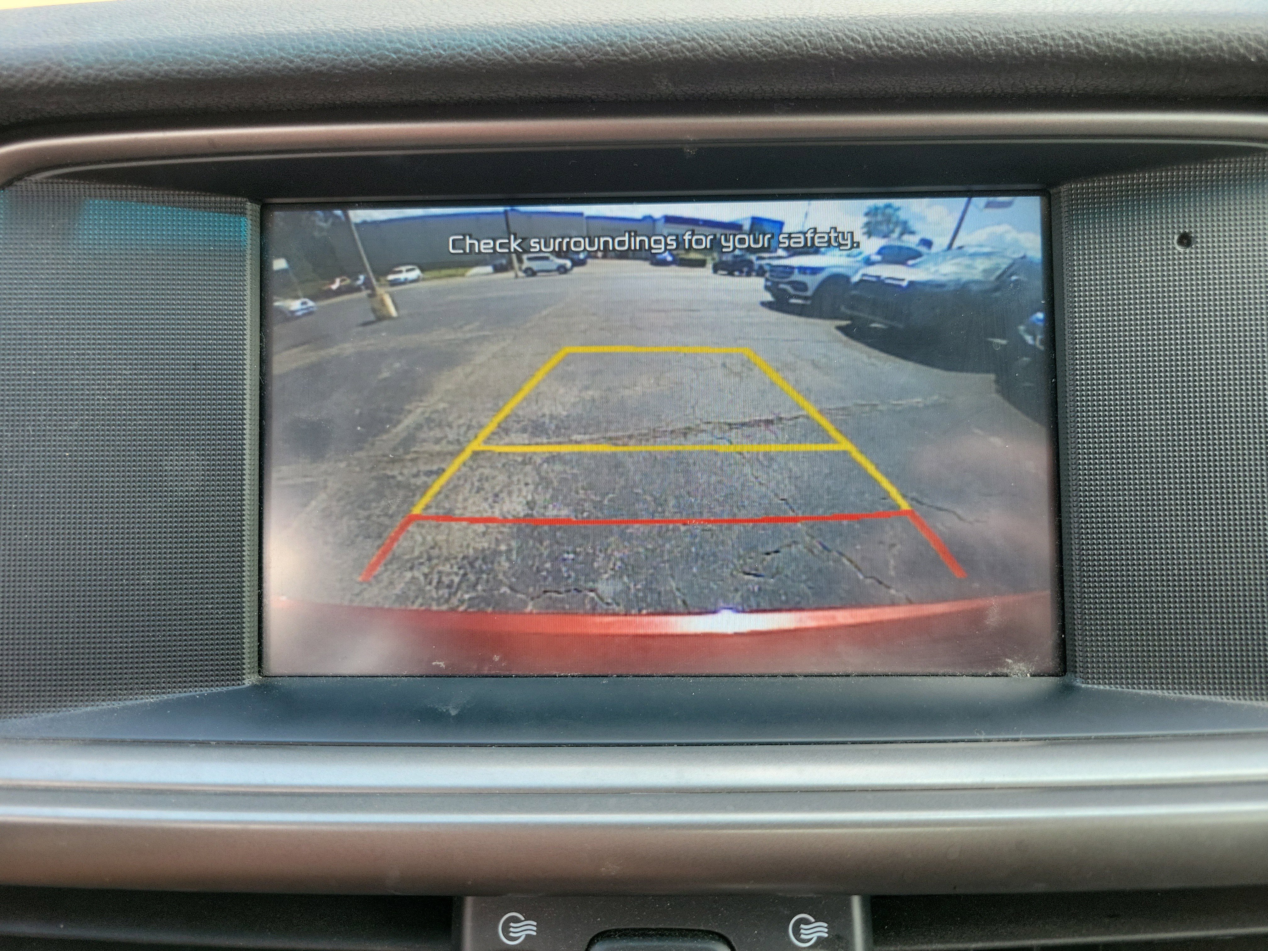 Used 2018 Kia Optima S FWD image 9