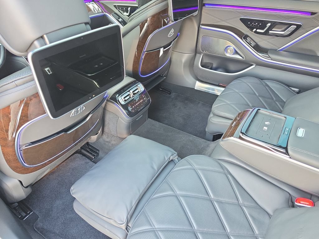 Used 2021 Mercedes-Benz Maybach S 580 4MATIC image 15