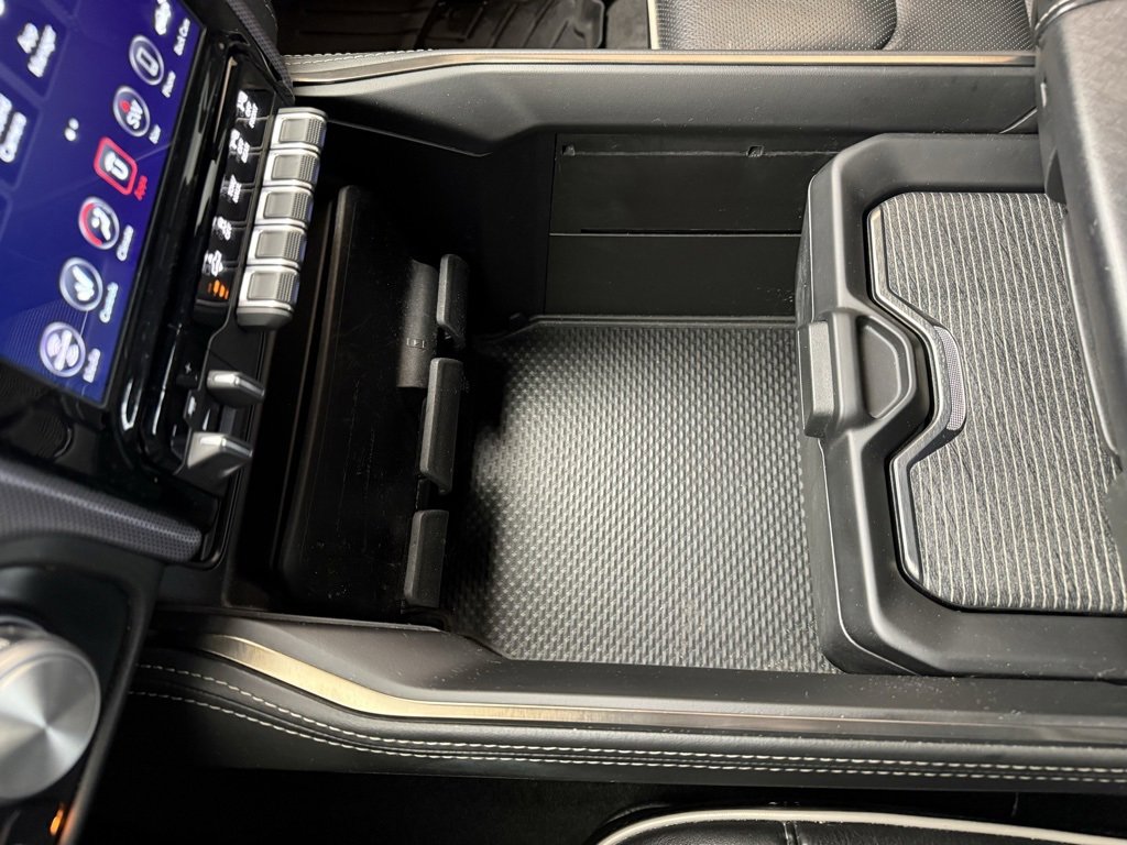 Used 2020 RAM 1500 Limited image 32