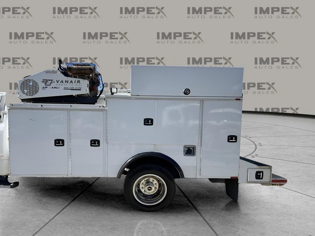 Used 2019 Ford F550 4x4 Regular Cab Super Duty image 41