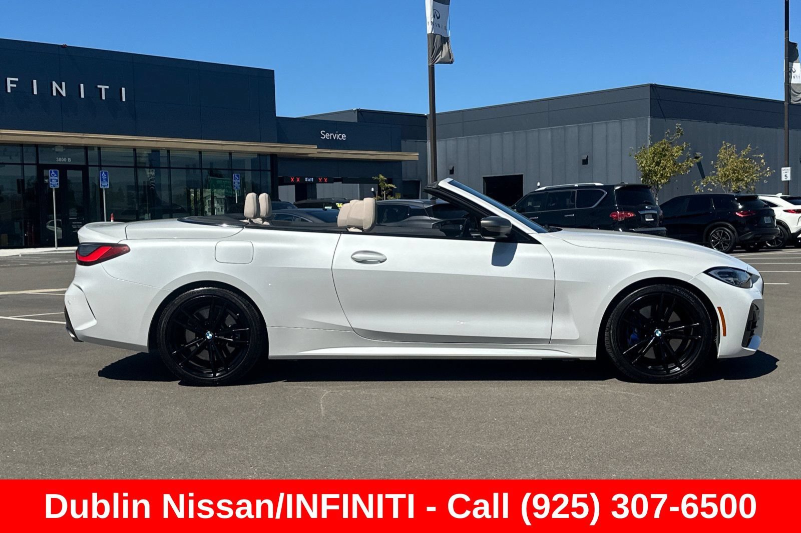 Used 2023 BMW M440i Convertible w/ Premium Package RWD image 3