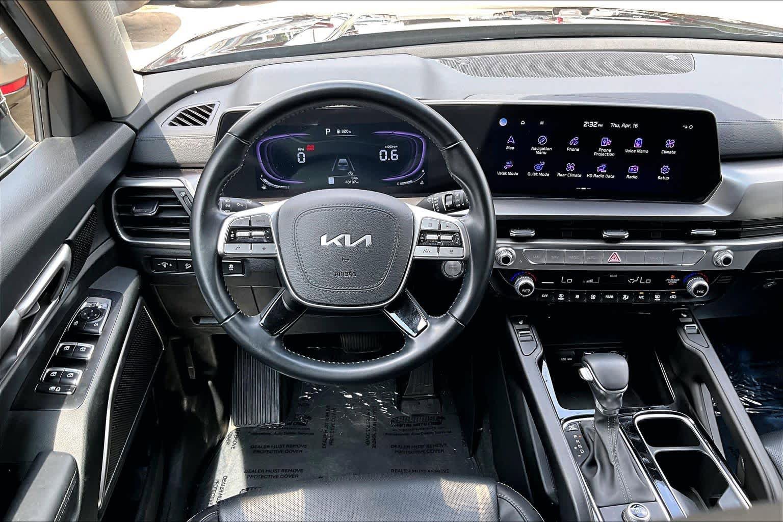 Used 2025 Kia Telluride S FWD image 6