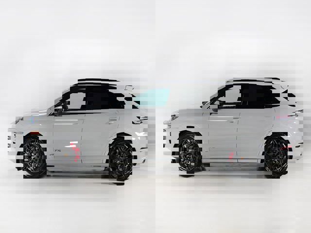 New 2026 Porsche Cayenne GTS image 2