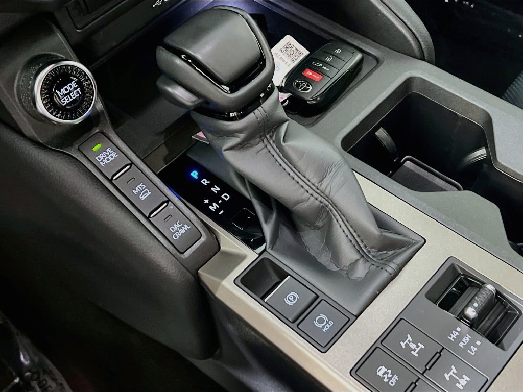 Used 2025 Toyota Land Cruiser w/ Premium Package AWD/4WD image 15
