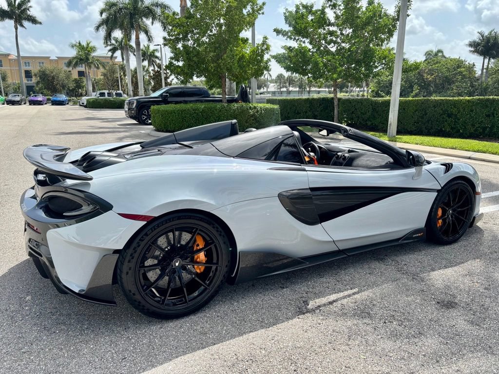Used 2020 McLaren 600LT Spider RWD image 7