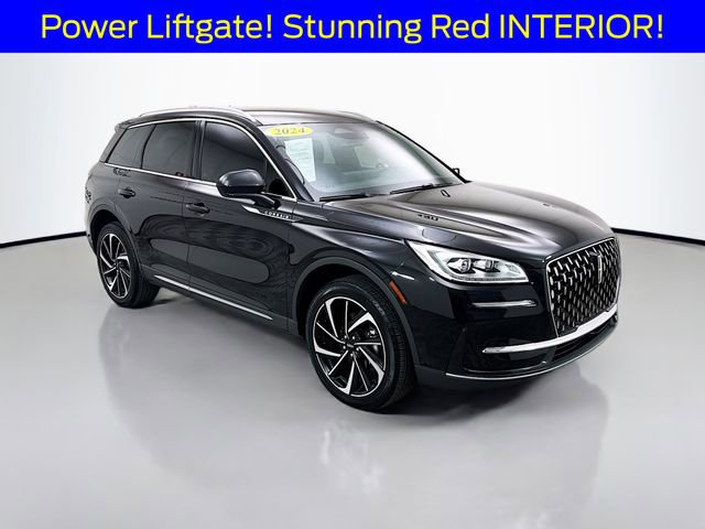 Used 2024 Lincoln Corsair Reserve image 1