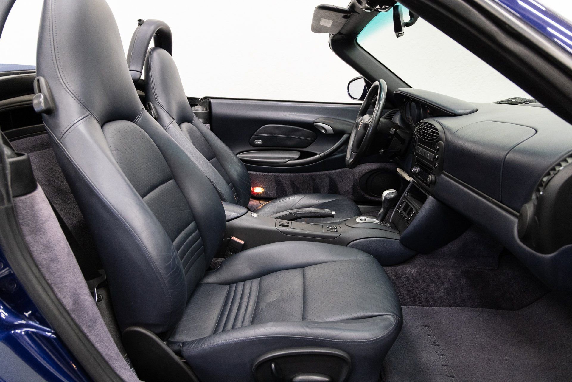 Used 2002 Porsche Boxster Base image 13