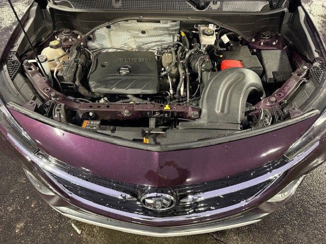 Used 2020 Buick Encore GX Essence w/ Experience Buick Package image 37