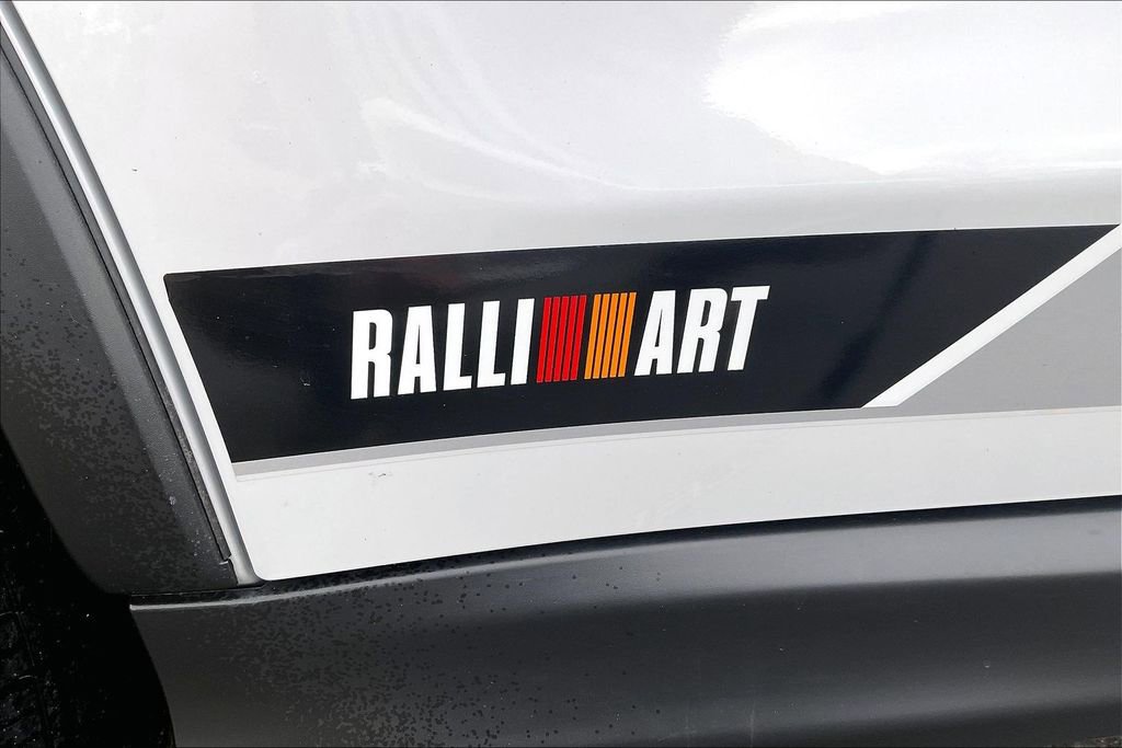 Used 2024 Mitsubishi Outlander Sport Ralliart image 8