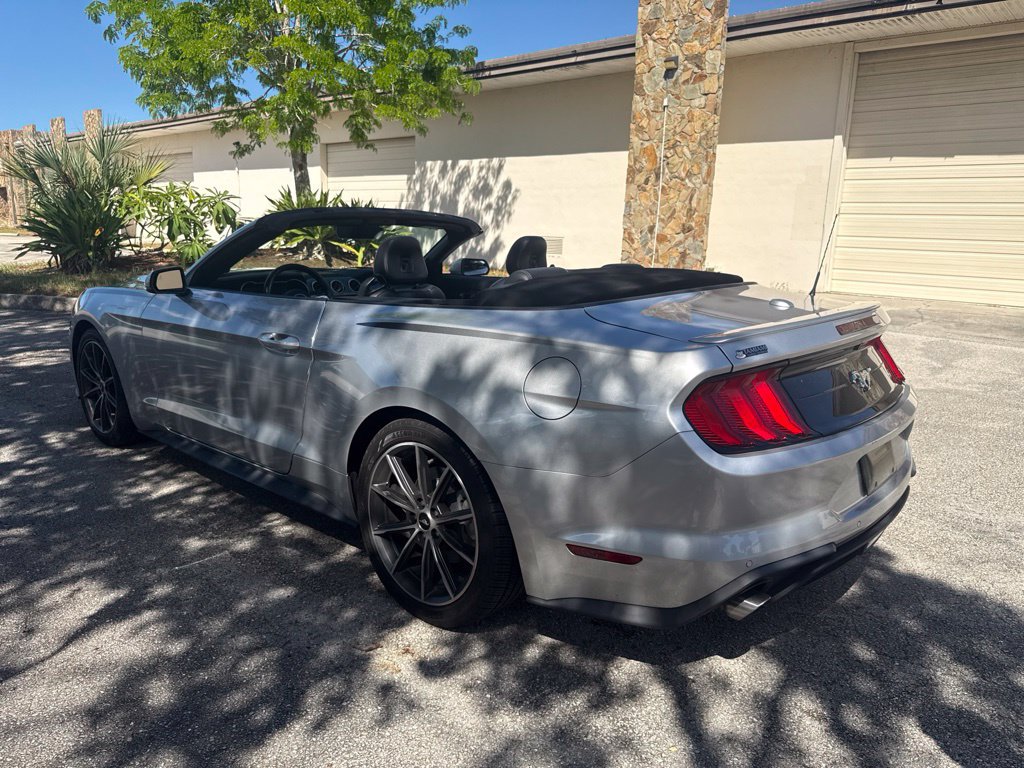 Used 2019 Ford Mustang Premium w/ Equipment Group 201A RWD image 4