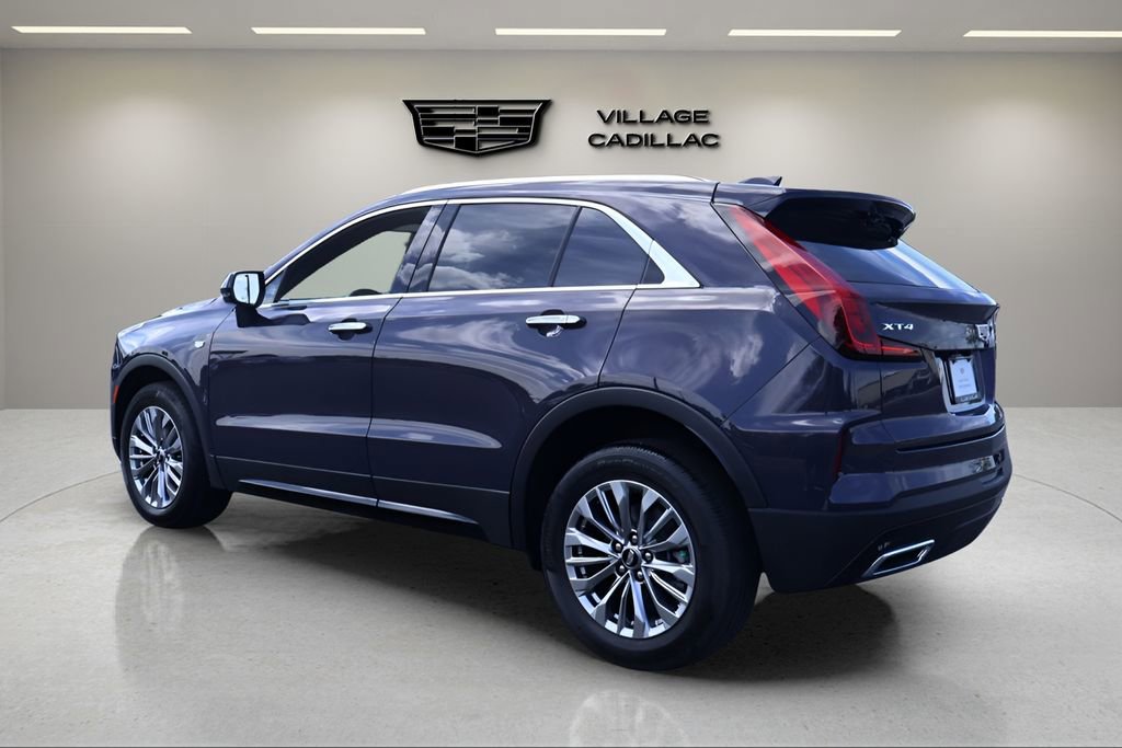 Certified 2024 Cadillac XT4 Premium Luxury image 3