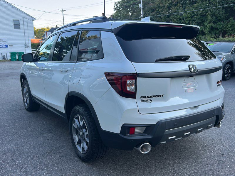 Used 2022 Honda Passport TrailSport image 6