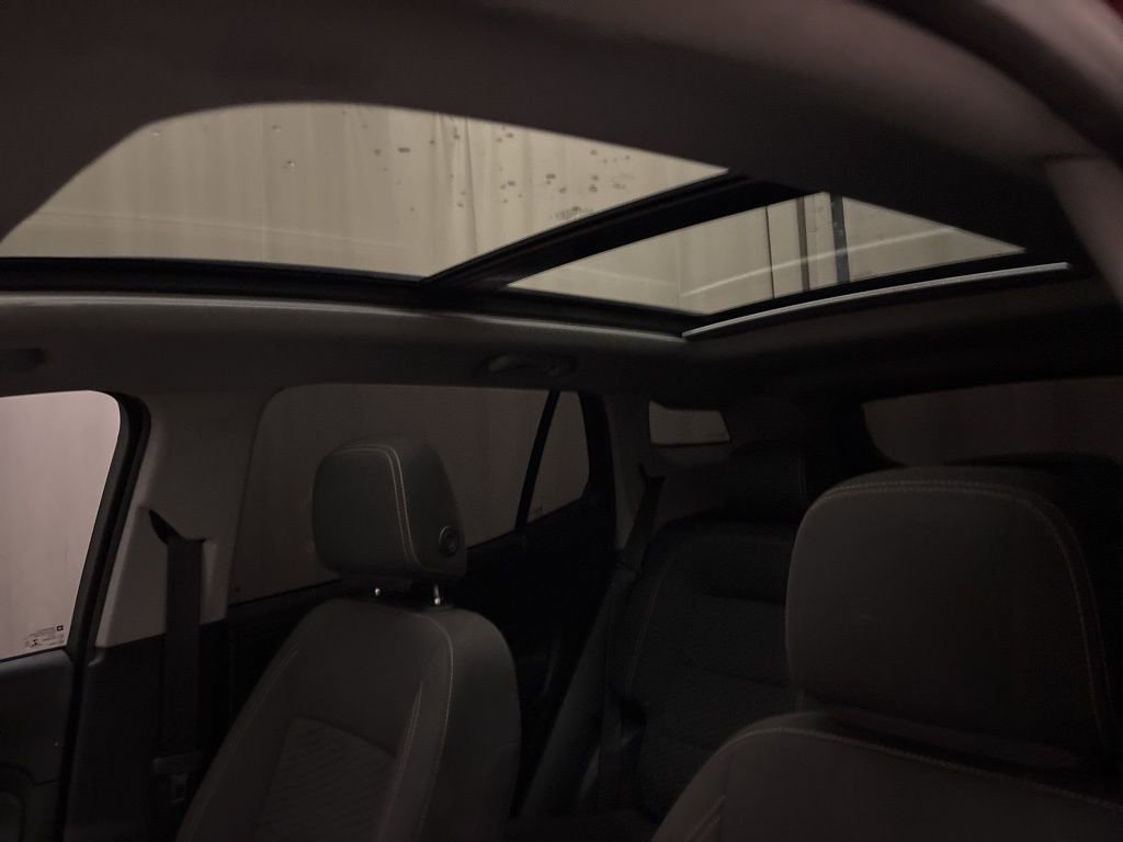 Used 2018 GMC Terrain SLE w/ Driver Convenience Package image 21