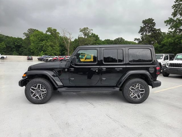 New 2026 Jeep Wrangler Unlimited Sahara AWD/4WD image 4