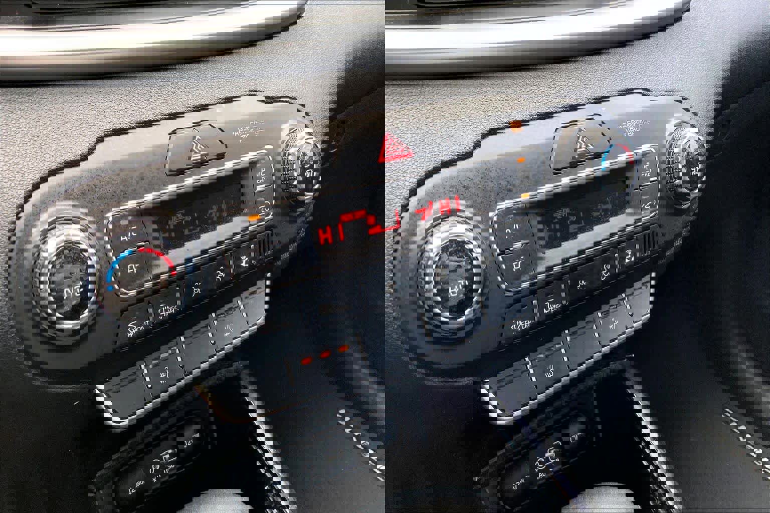 Used 2019 Kia Sorento EX image 34