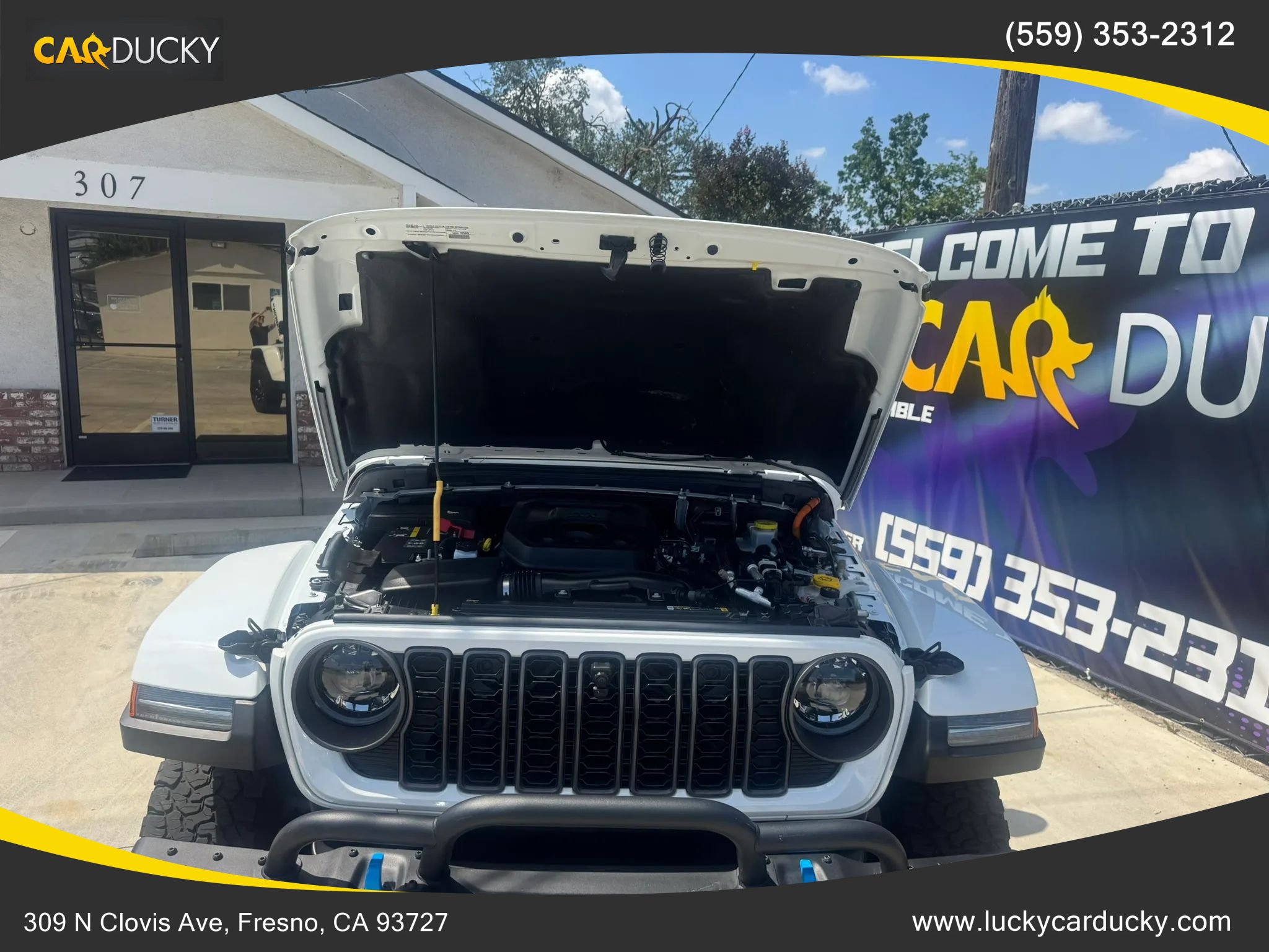 Used 2023 Jeep Wrangler Unlimited Rubicon 4xe AWD/4WD image 29